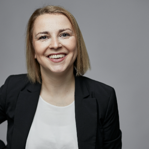 Zum Profil von Katja Hüttner
